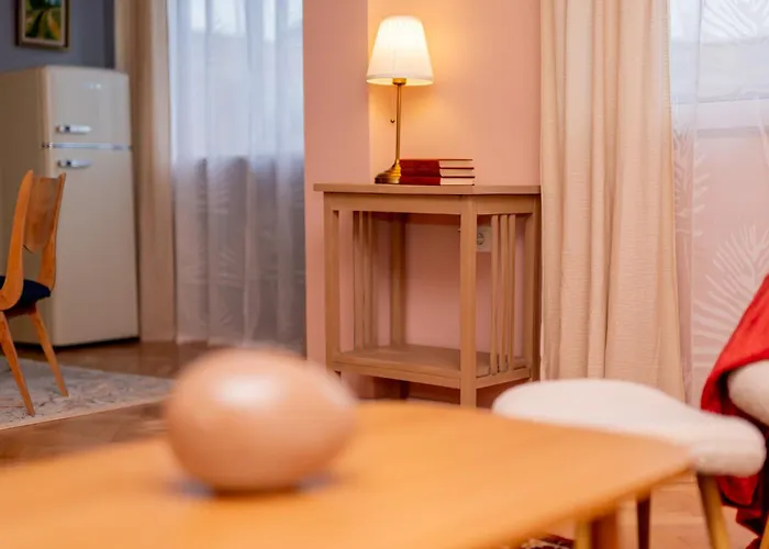 Vera With Free Parking Apartment