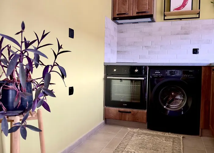 Vera With Free Parking Apartment *